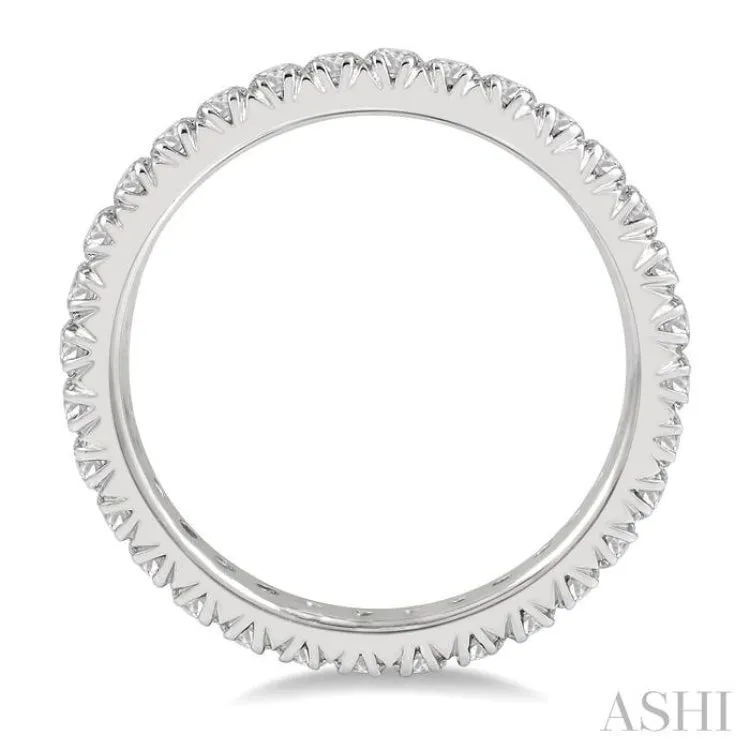 1 ctw Round Cut Diamond Eternity Wedding Band in 14K White Gold