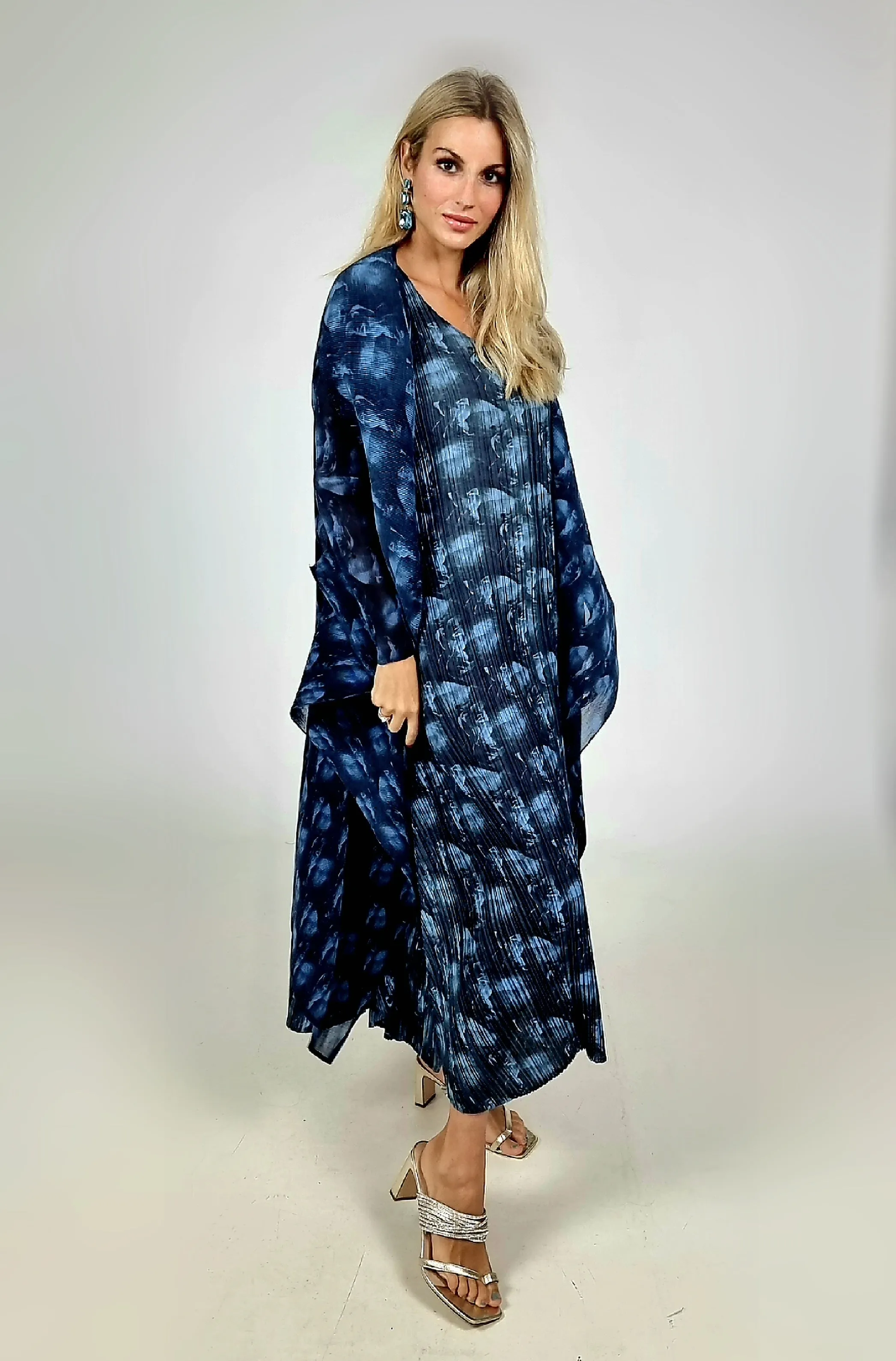 Alquema Navy Rose Long Estrella Dress And Collare Coat