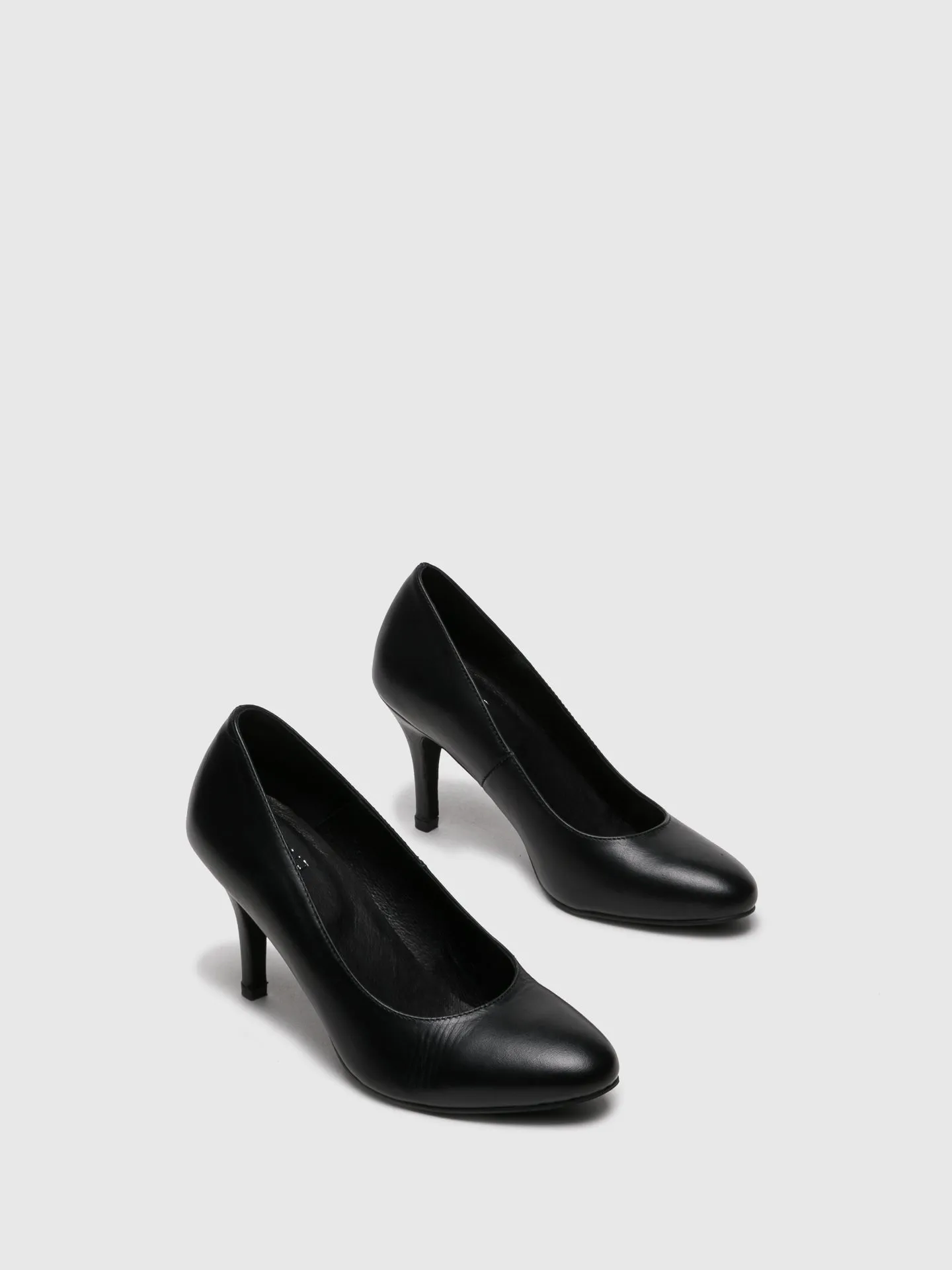 Black Round Toe Pumps