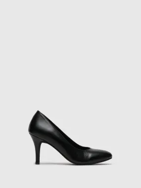 Black Round Toe Pumps