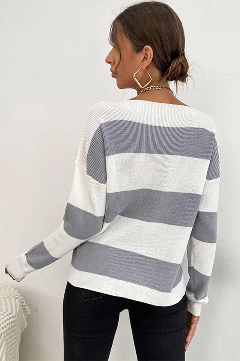 COLOR BLOCK DEEP ROUND NECK KNIT SWEATER